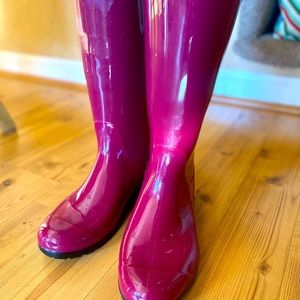 Ugg rain boots